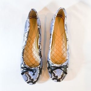 J. McLaughlin snake skin ballet flats 9.5